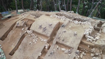 남원에서 길이 31m 호남 최대 가야 무덤 발견 / YTN