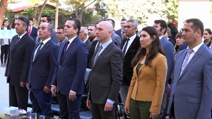 Sarayköy’de 30 proje ile ‘TÜBİTAK 4006 Bilim Fuarı’ açıldı