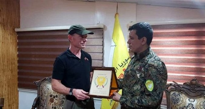 Evanjelist örgüt lideri David Eubank, YPG'li terörist Mazlum Kobani ile birlikte görüntülendi!