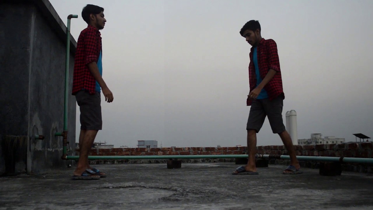 Double Role Video II Adobe Premiere এর সাহায্যে তৈরী করুন