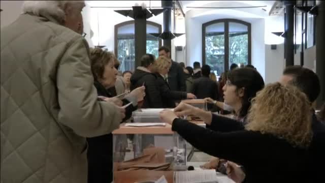 El Gobierno aumenta la seguridad en Cataluña de cara a las elecciones del domingo