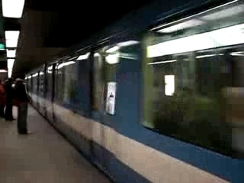 Metro Montreal