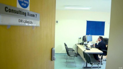 بريطانيا تعاني من نقص في الأطباء