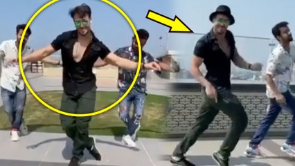 Tiger Shroff's TRIBUTE To His IDOL Hrithik Roshan On Ghungroo Song From WAR | Le Gayi Le Gayi