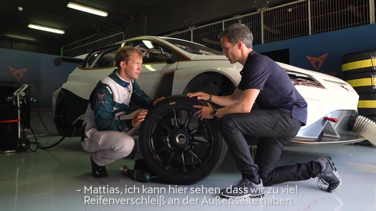 Ekström unter Strom