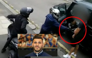 ¿Te acuerdas de los güevos que le echó el futbolista Kolašinac cuando lo atracaron  a punta de cuchillo para quitarle el reloj?