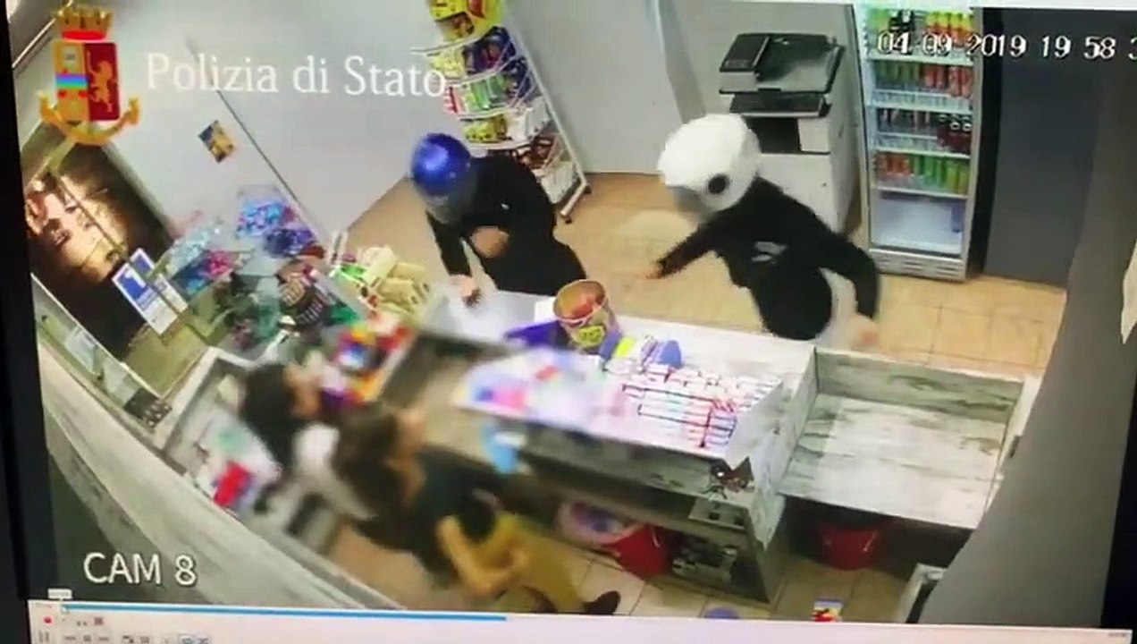 Siracusa - Rapine nelle tabaccherie, le immagini dell-indagine (07.11.19)