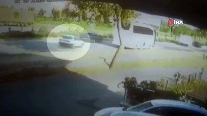 Yasak olan yerde yolcu indirdi, kazaya sebep oldu