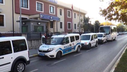 Download Video: Sakarya merkezli dolandırıcılık şebekesine operasyon: 11 gözaltı - SAKARYA