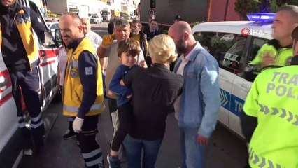 Yolcu minibüsü devrildi: 11 yaralı