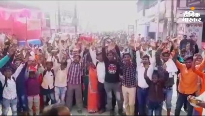 अयोध्या में गूंज रही 'रामधुन', पंचकोसी परिक्रमा पर निकले 15 लाख श्रद्धालु