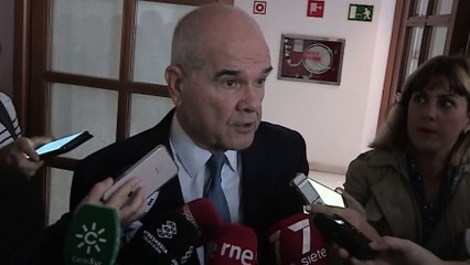 Chaves dice que "no tenía sentido" citarlo en estas fechas