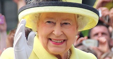 Les tenues de la reine Elizabeth II seront désormais confectionnées à partir de fourrure synthétique