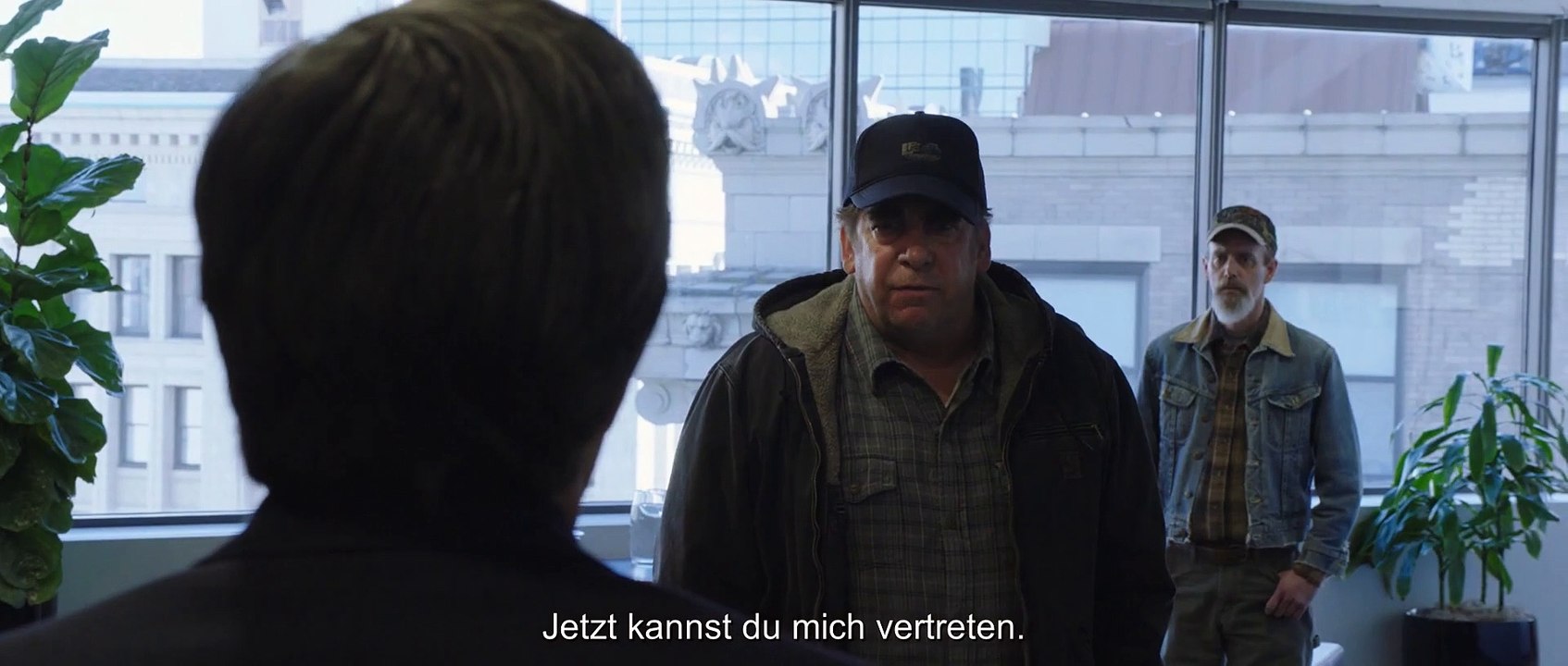 DARK WATERS Film mit Mark Ruffalo, Anne Hataway und Tim Robins