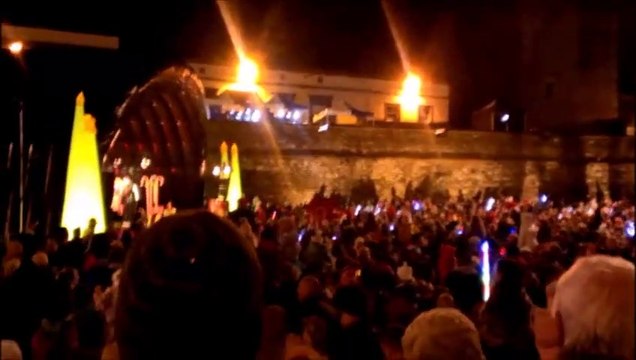 Derry Christmas Lights Switch On