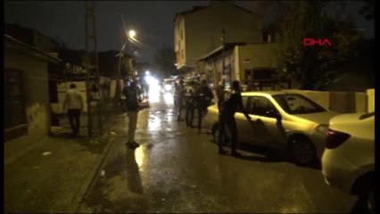 Tem'de polisten kaçan hırsızlar kamerada