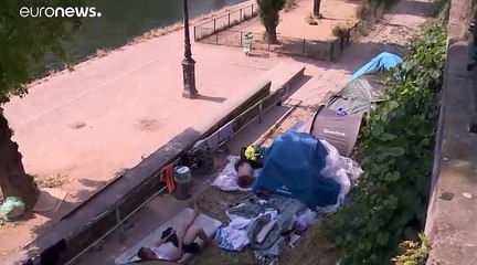 Les mères isolées, les migrants et les seniors parmi les plus fragiles, selon le Secours Catholique