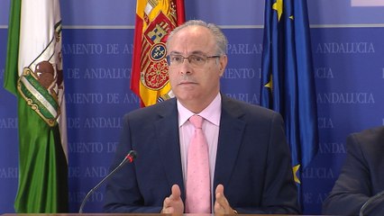 PSOE-A ve que el Parlamento "toca fondo" con la Faffe