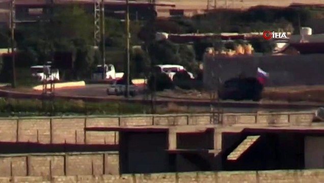 Kamışlı’da devriye atan Rus askerleri ve terör örgütü üyeleri görüntülendi