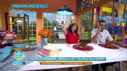 Con este frío se antoja algo calientito como un sabroso Mole de olla. | Venga La Alegría