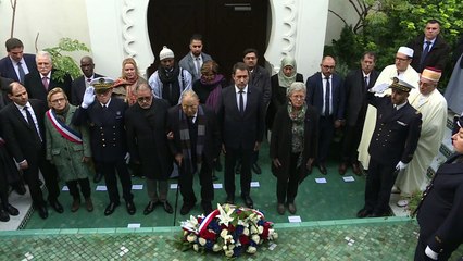 A la grande mosquée de Paris, Castaner dénonce les "promoteurs de haine"