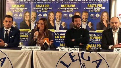 Matteo Salvini con Lucia Borgonzoni candidata della Lega in Emilia Romagna: "Faremo la rivoluzione in 80 giorni"