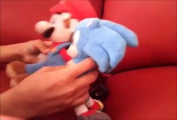 resubido: las aventuras de mario y sonic ep 1 el videojuego rovado (de relampago el erizo)