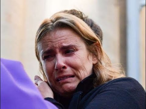 Obsèques de Marie Laforêt le bouleversant chagrin de sa fille Lisa Azuelos