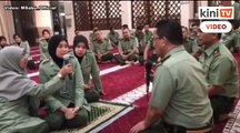 Mat Sabu kongsi video tentera wanita ucap shahadah