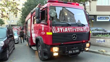 Kadıköy'de bir apartmanda çıkan yangın söndürüldü