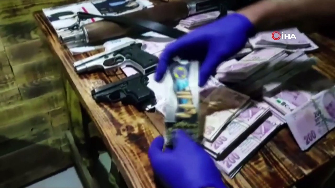 Jandarmadan sahte para operasyonu: 500 bin sahte Türk parası ele geçirildi