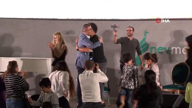 Ünlü şarkıcı Yusuf Güney: Vatani görev bitmez arkadaşlar.