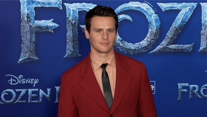 Jonathan Groff “Frozen 2” World Premiere Red Carpet