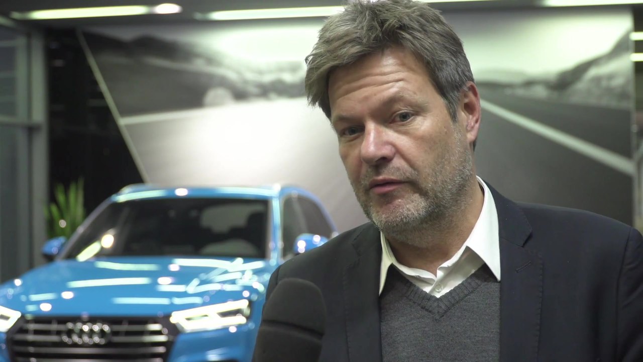 Robert Habeck im Audi Werk Ingolstadt