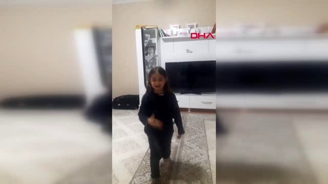 Servis aracının ezdiği eylül'den geriye dans ederken çekilen bu görüntüler kaldı