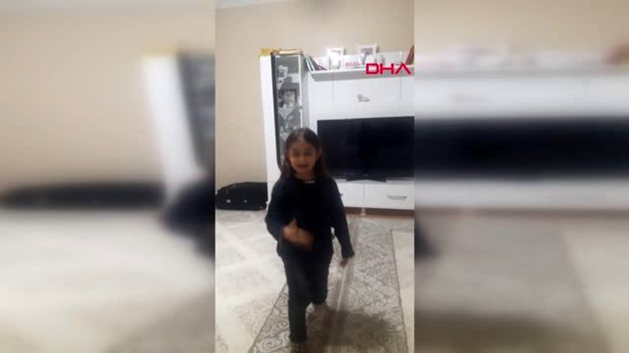 Servis aracının ezdiği eylül'den geriye dans ederken çekilen bu görüntüler kaldı