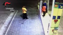 Napoli - Rapine a benzinai di Casalnuovo e Sant'Anastasia, arrestato un 35enne