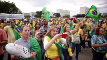 El Supremo de Brasil aprueba revocar una ley que puede liberar a Lula