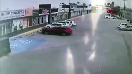 Meksika’da uyuşturucu baronu El Chapo’nun oğlunu tutuklayan polis öldürüldü