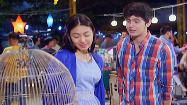 Clark and Leah exchange Christmas gifts