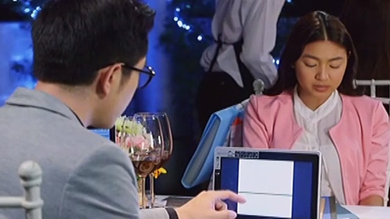 Simon asks Leah about her relationship with Clark