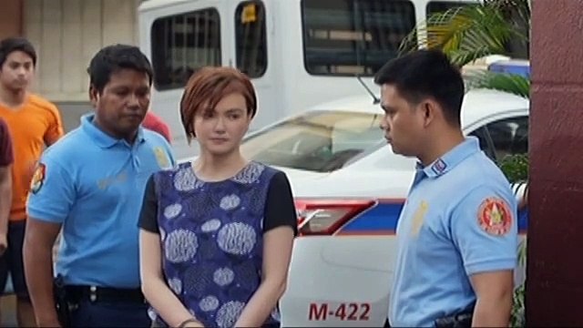 Claudia, inaresto ng mga pulis!