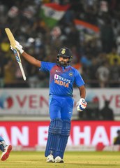 What Rohit Sharma Can Do, Even Virat Kohli Can't, Says Virender Sehwag | Oneindia Malayalam