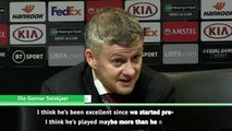 Solskjaer urges Manchester United to keep Rojo