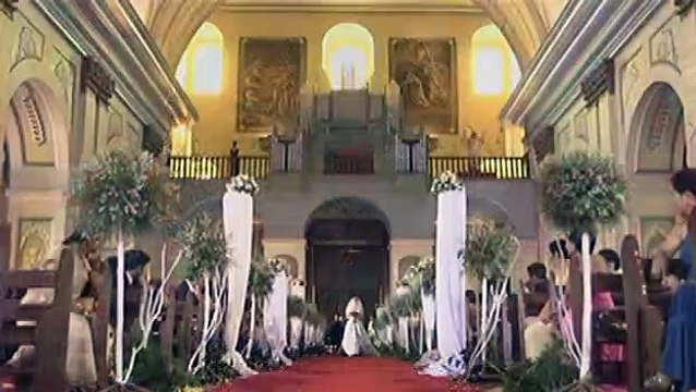 Gabriela, masayang pinapanood ang kanyang mga anak habang kinakasal