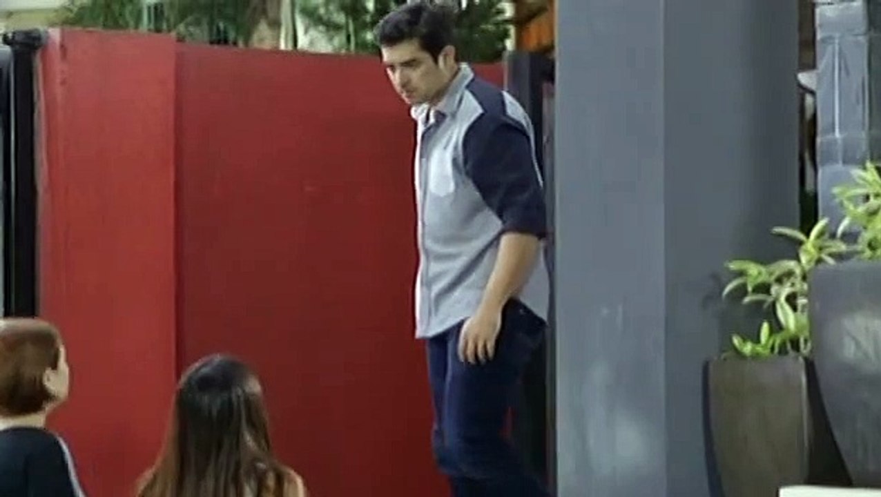 Eduardo, pinigilan sumama si Lia kay Claudia