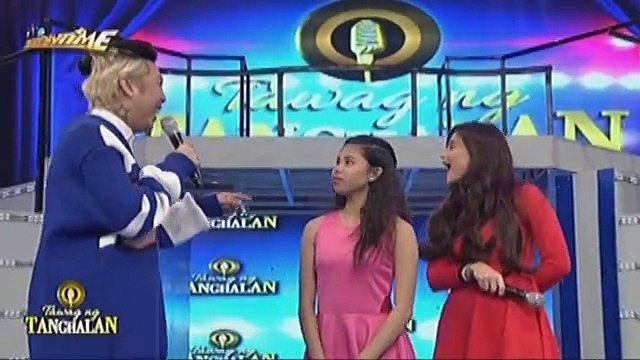 Bakit daw prinoprotektahan ng gobyerno ang boses ni Anne Curtis?