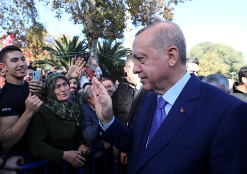 Cumhurbaşkanı Erdoğan, cuma namazını Eyüpsultan Camii'nde kıldı