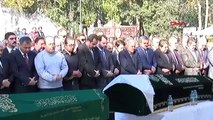 Cumhurbaşkanı erdoğan, akbaşoğlu'nun annesinin cenazesine katıldı