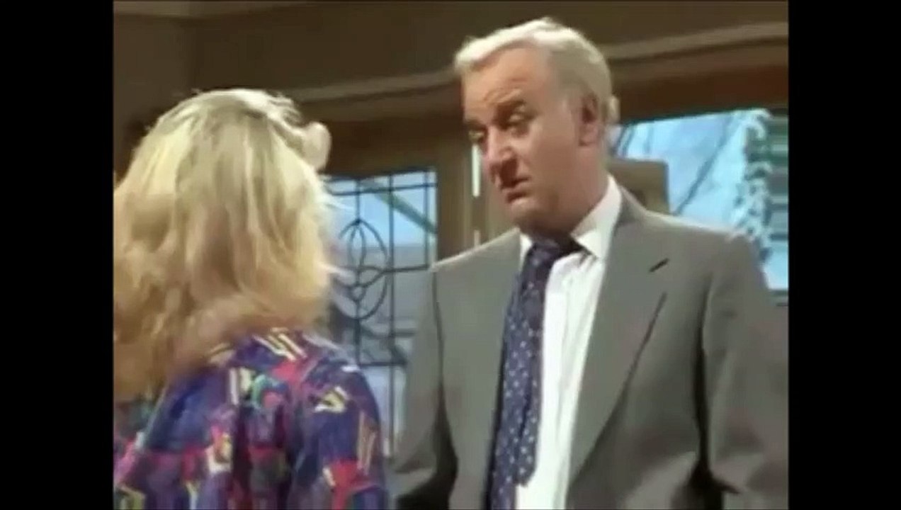 Home to Roost  (S2/E7) John Thaw Reece Dinsdale Rebecca Lacey
